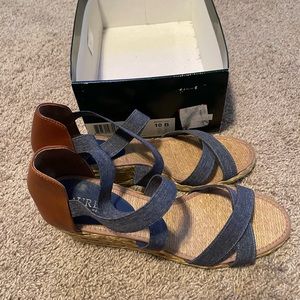 Ralph Lauren Wedges : 10